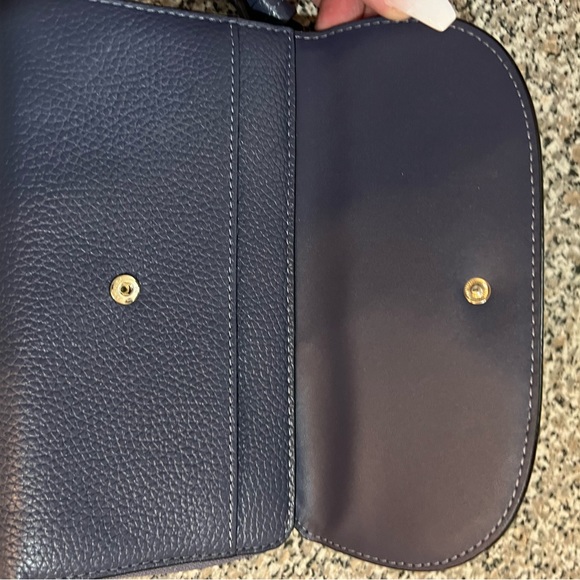 Gently used periwinkle full size wallet - Picture 2 of 4